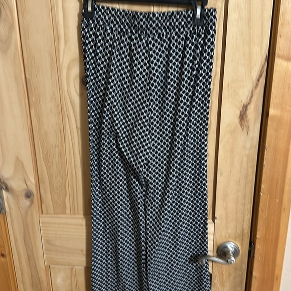 TART Intimates Black and White Patterned sleepwear Pants - Picture 3 of 4